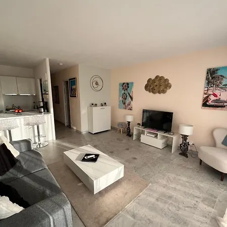 Grand Localisation Ideale 昂蒂布